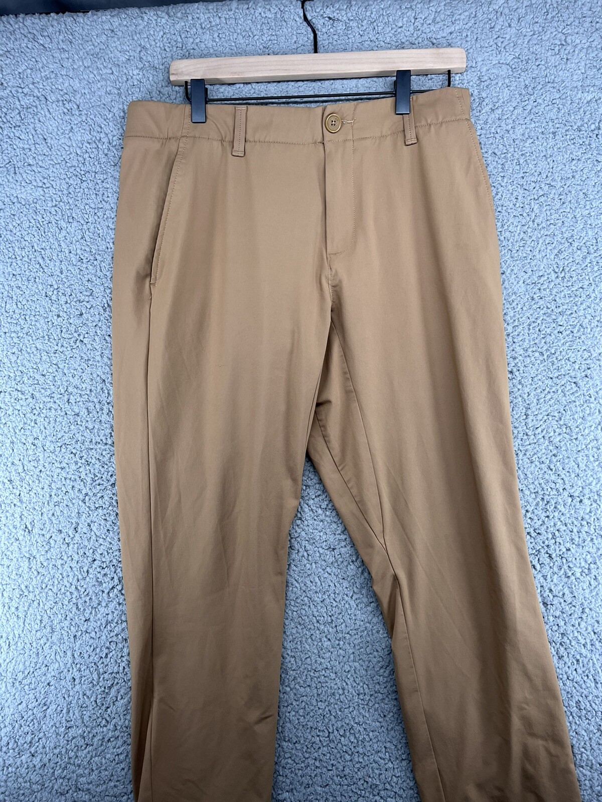 Men's Under Armour The Showdown Pant Solid Tan Khaki Golf Pants Size 34