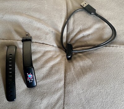 Fitbit Luxe Fitness Tracker Uhr 