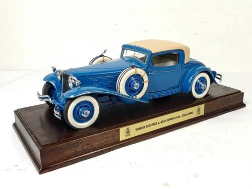 Danbury Mint Madera vehículos diecast y de juguete