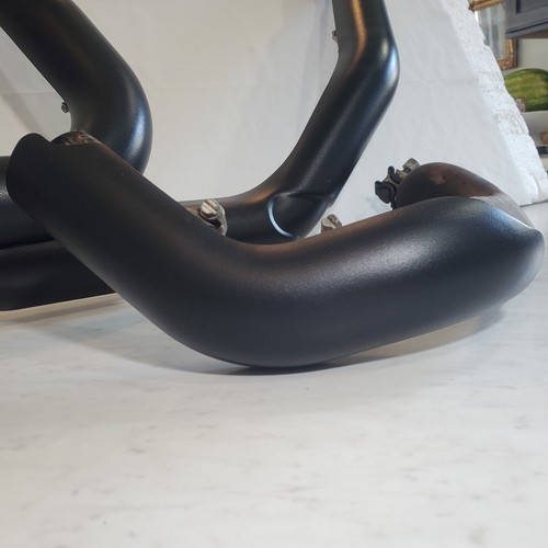 OEM 17-2025 Harley-Davidson Touring Exhaust Headers Pipe Heat Shields Black Set - Foto 3 di 16