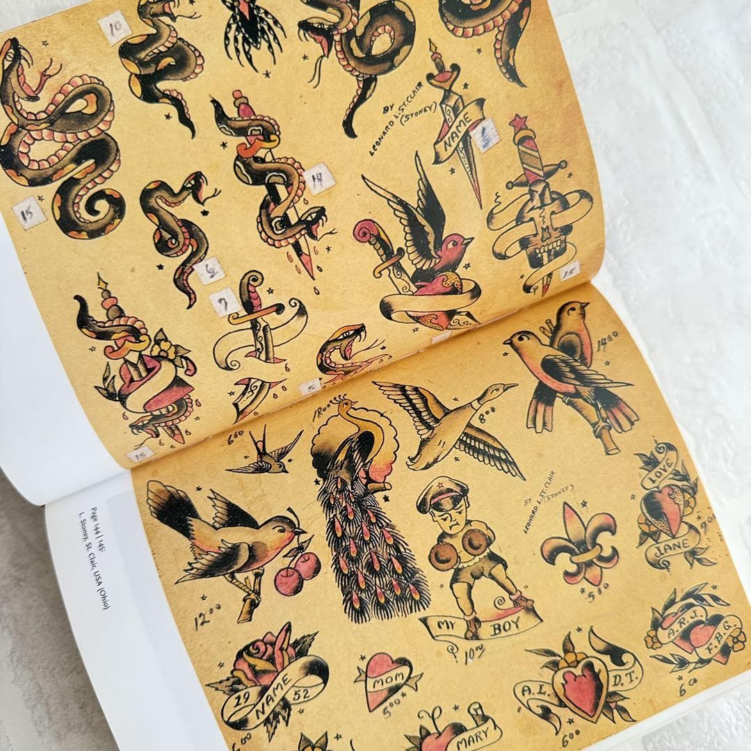 ♪☞TASCHEN 1000Tattoos☜♬ 1000 Tattoos (Bibliotheca Universalis) (Multilingual Edition
