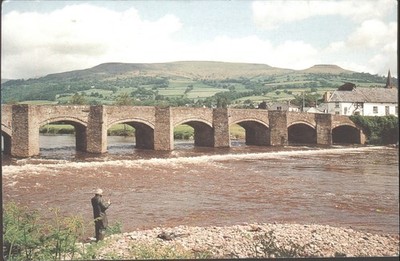 RIVER USK AND CRICK HOWELL BRIDGE, Powys, Wales - Vintage POSTCARD