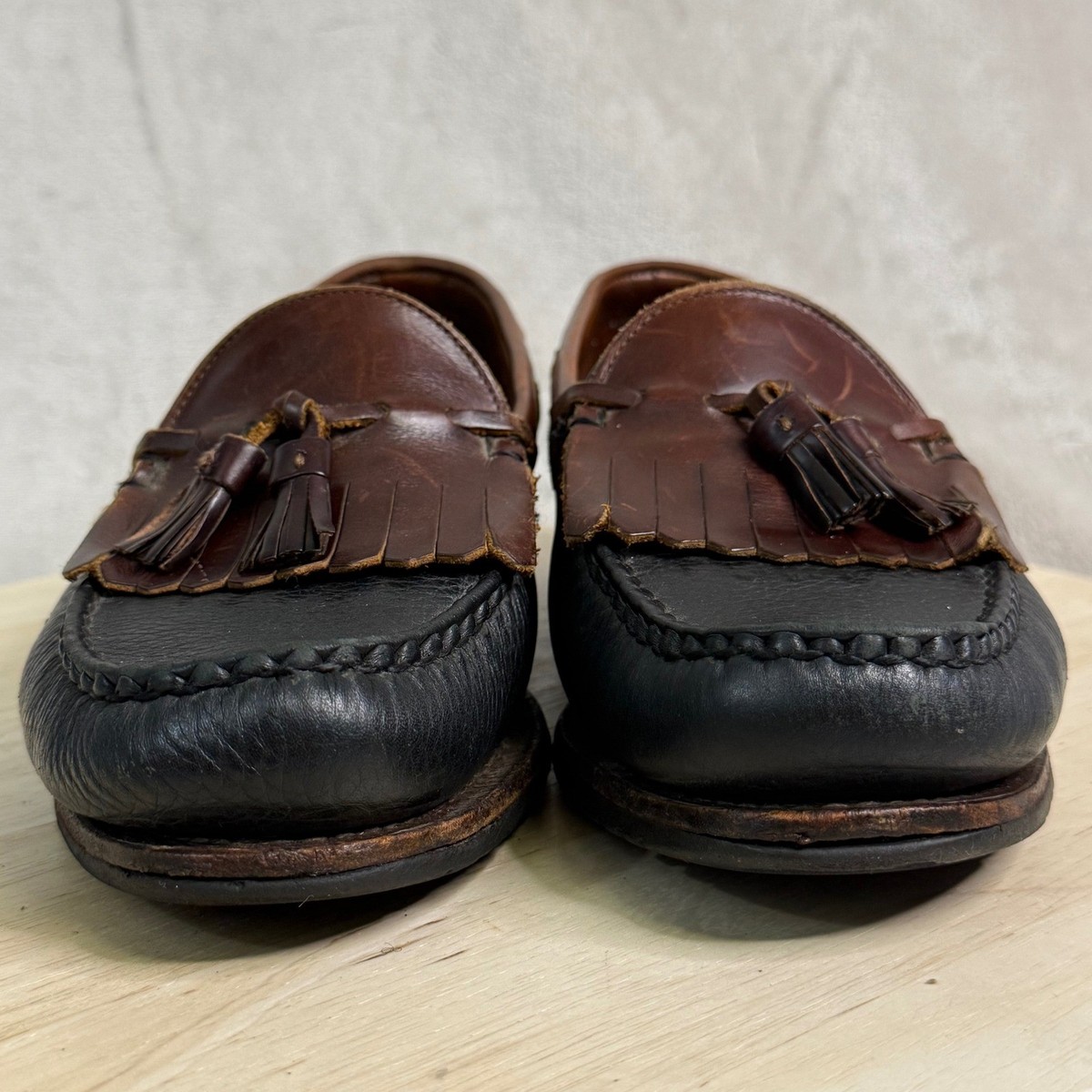 Allen Edmonds #42250 Nashua Mens Size 10 D Black Brown Kiltie Tassel Moc Loafers Allen Edmonds Nashua Mens Kiltie Tassel Loafers Sz 10D Black  main image 4