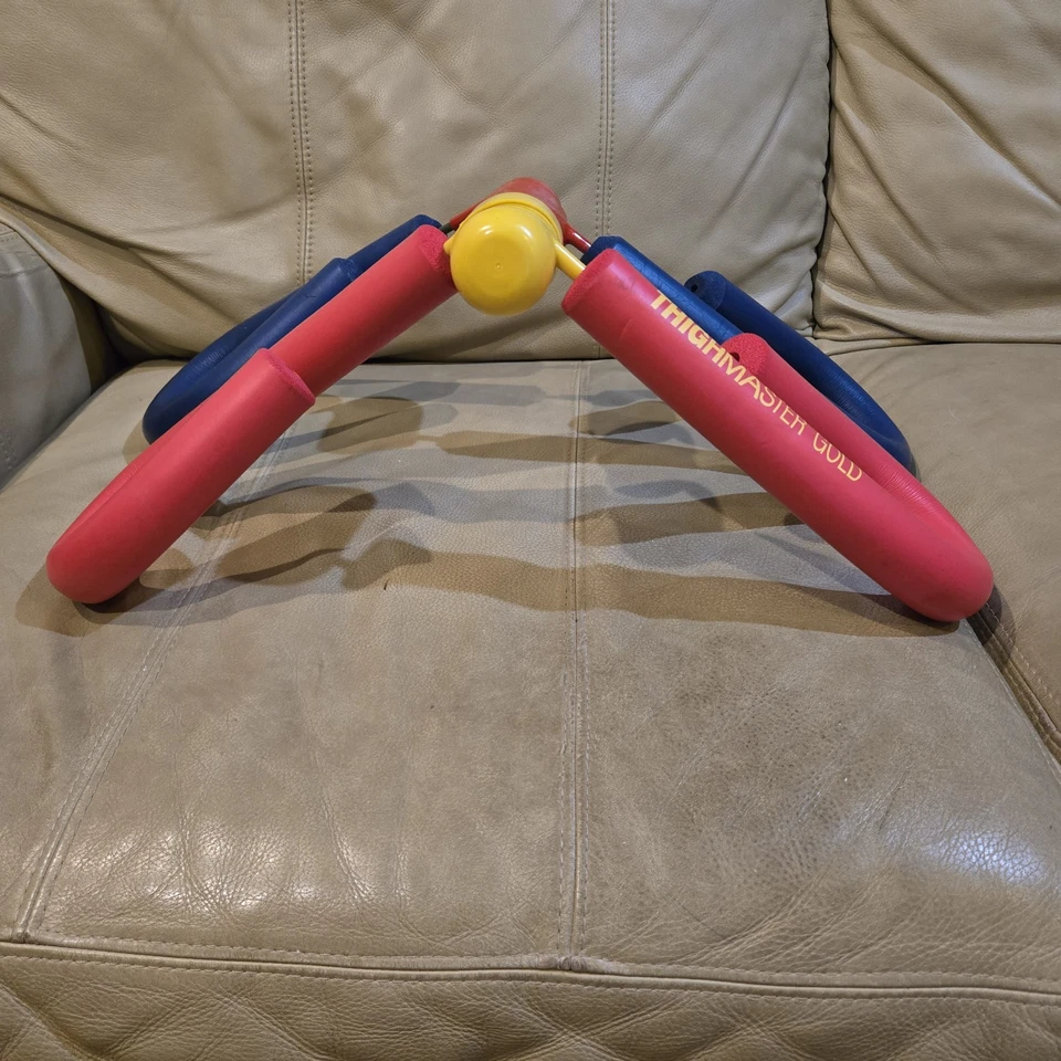 De colección 1991 Original Thigh Master Por Suzanne S. Thigh Master Azul Rojo y Dorado Foto 2 de 4