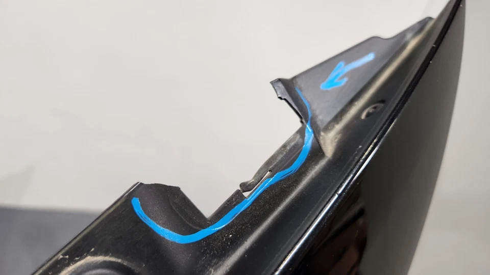 ✅ 07-13 OEM BMW E92 E93 335 Panel Guardabarros Lateral Derecho Pasajero Negro 475 NOTA* Foto 2 de 4