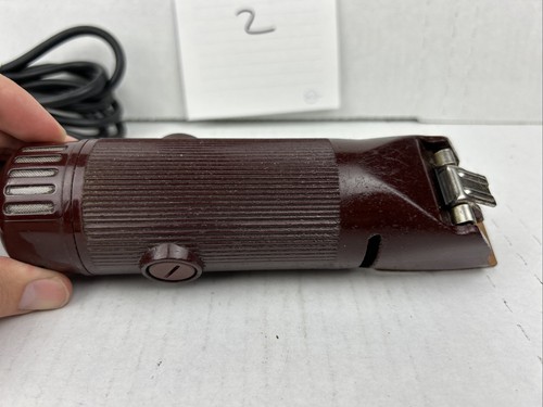 Oster 76 barber clipper used - Picture 4 of 12