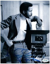 Shaft Richard Roundtree Signed Autographed 8x10 Photo ACOA