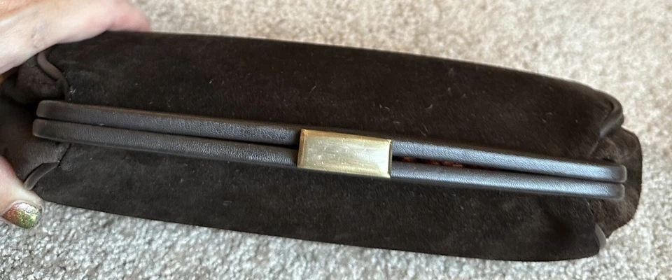 Bolso sin asas Ann Taylor LOFT Espresso marrón gamuza cuero marco de cierre vintage A++31 Foto 4 de 4