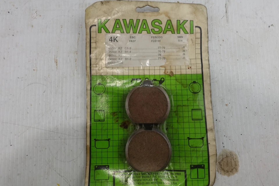 PASTILLAS DE FRENO KAWASAKI FA37 KAWASAKI KZ650C1-C3 KZ750B KZ900 LTD KZ1000 LTD Foto 2 de 4