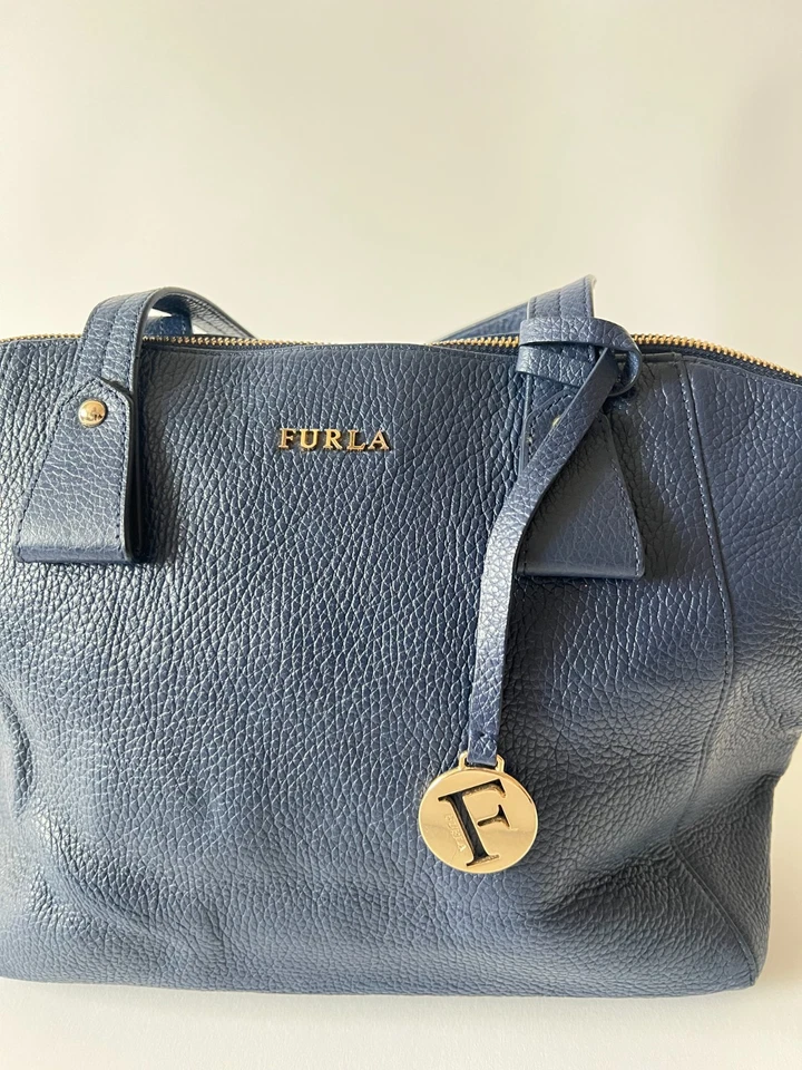Bolso de Mano Furla de Cuero Azul Marino Grande de Cuero Genuino Cartera de Hombro con Cremallera Superior Foto 3 de 4