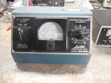 Microwave Devices Micro Match Wattmeter 252U Ham  *Works* *Sold As-IS* *Read*