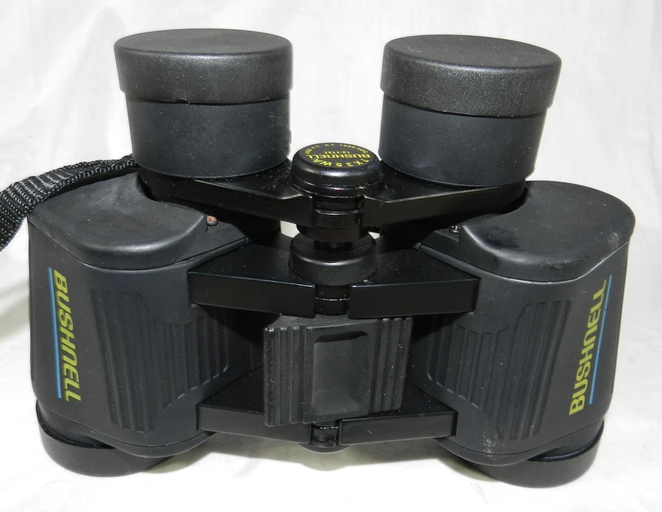 new in Box - Bushnell Spectator II Series 7x35 Binoculars - Image 4 of 4