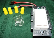 NEW DECORA WHITE PRESET DIMMER LED CFL INCAND 1 POLE OR 3 WAY SCREWLESS PLATE