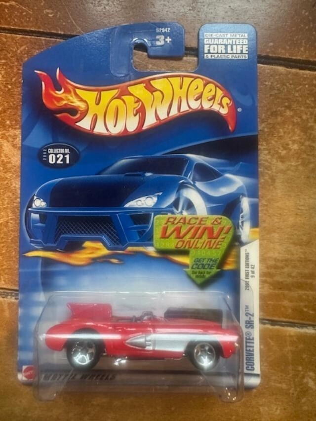 2002 Hot Wheels First Editions Corvette SR-2 #21 RACE & WIN