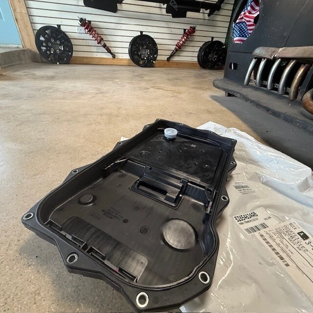 (1) Cacerola de aceite de transmisión Mopar genuina 52854834AB Foto 4 de 4