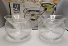 Libbey Martini Chillers Set 4 Piece Two Glasses 5.5 oz Drinks Desserts Appetizer