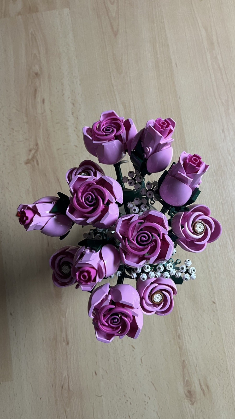 Le bouquet de fleurs roses Lego Botanicals 10374 pour décoration de table