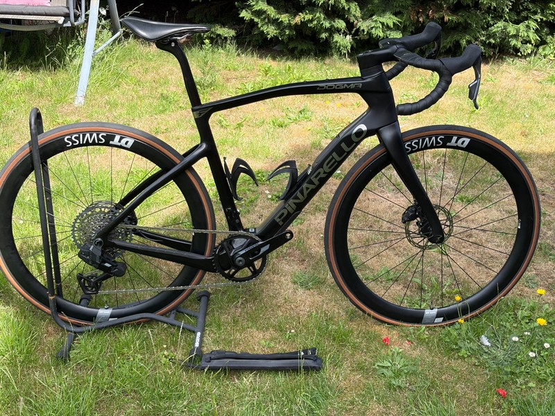 Pinarello Dogma GR 53 Gravel Bike. Rival XPLR 13 Speed AXS DT SWISS ERC 45