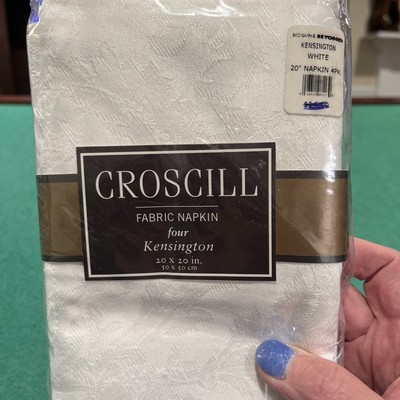 Croscill fabric napkins Kensington 20  square white NEW  (open package)