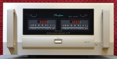 Accuphase A-75 Stereo Power Amplifier