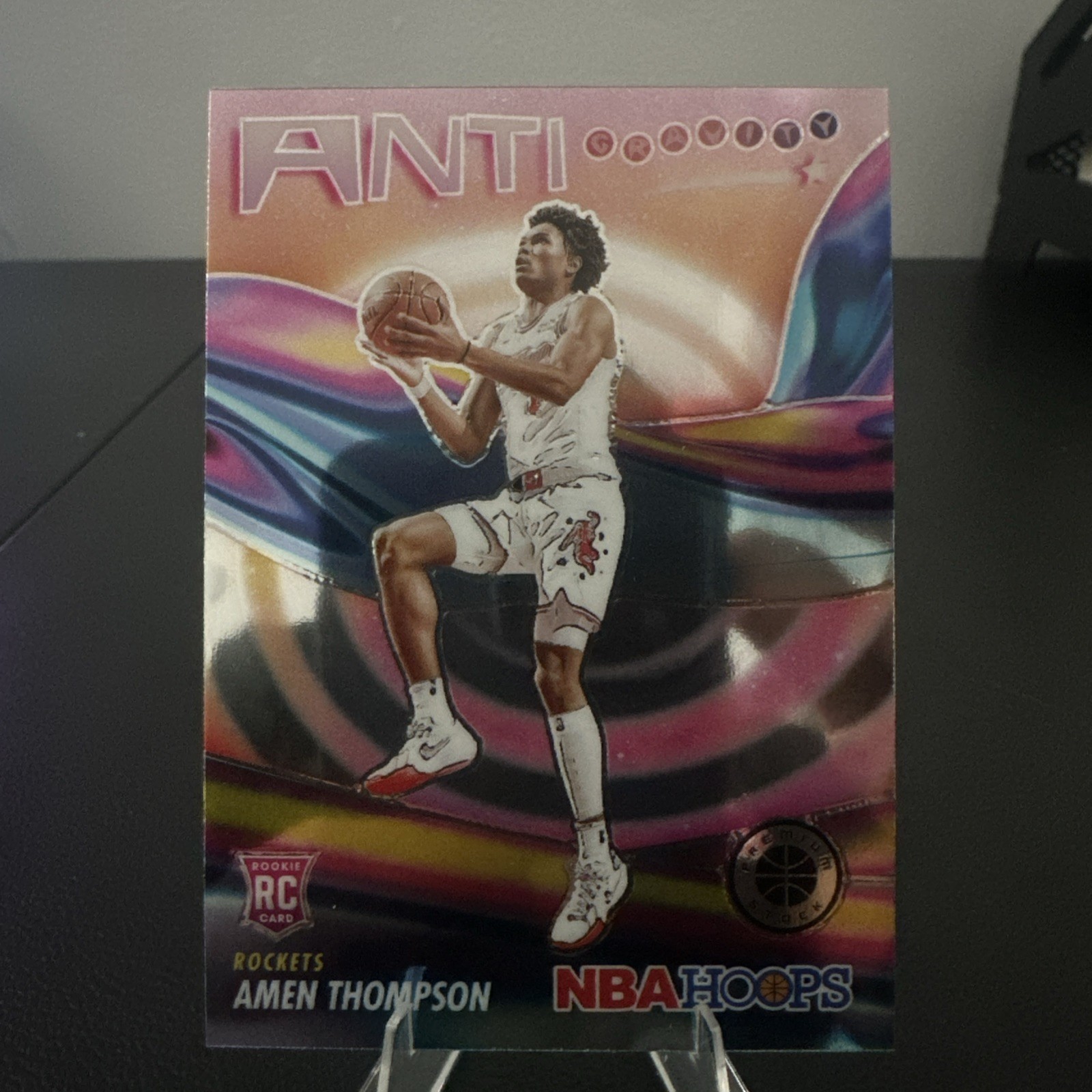 2023-24 Panini NBA Hoops Premium Stock - Anti-Gravity Amen Thompson #16 (RC)