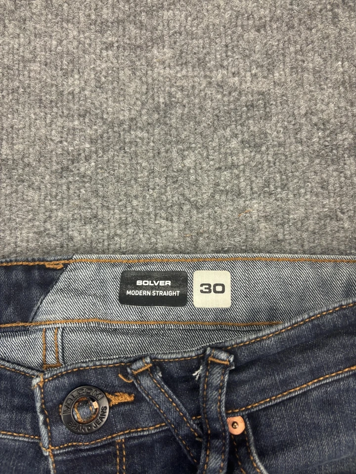 Volcom Solver Jeans Mens 30 Blue Modern Straight Denim 5 Pocket Zip Fly Stretch - Image 2 of 4