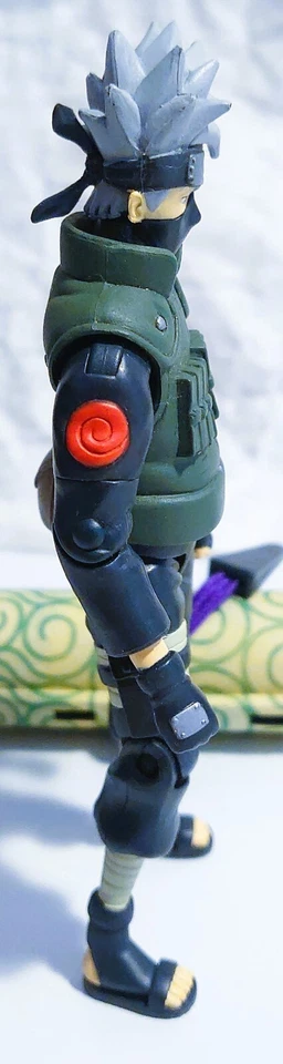 [RARO Bandai Naruto | Hatake Kakashi con pergamino 2003] Foto 4 de 4