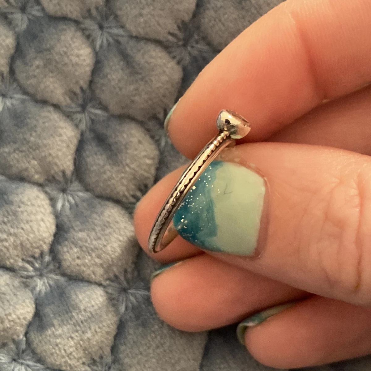 Silver hearts of pandora deals ring