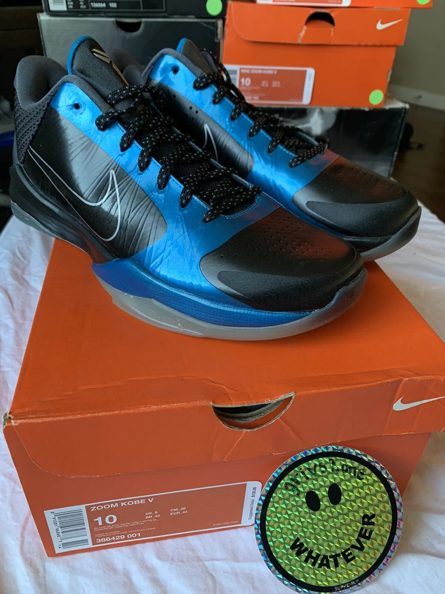 Kobe v sale dark knight
