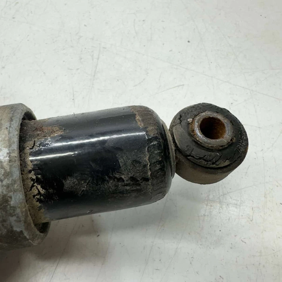 Amortiguador, Gas IFS - 1997 Polaris Classic 500 Foto 4 de 4