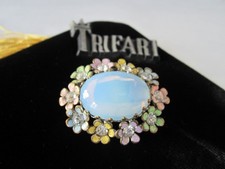 BEAUTIFUL ANTIQUE MOONSTONE RHINESTONE ENAMELED METAL LARGE FLORAL BROOCH