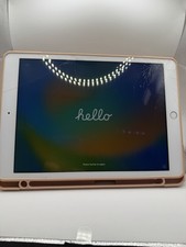 Apple iPad (7th Generation) A2197 32 GB, Wi-Fi + 4G, 10.2 in