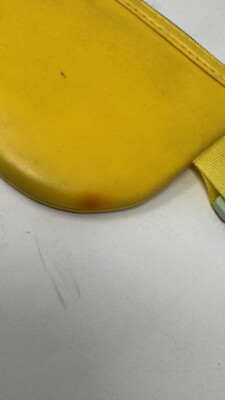 Clinique Sunglass Case Yellow Zippered Padded w/Clip, Eye  display picture 1
