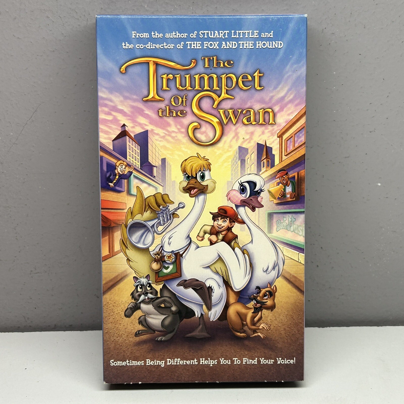The Trumpet of the Swan VHS Video Tape Children's Movie VTG Slipcover