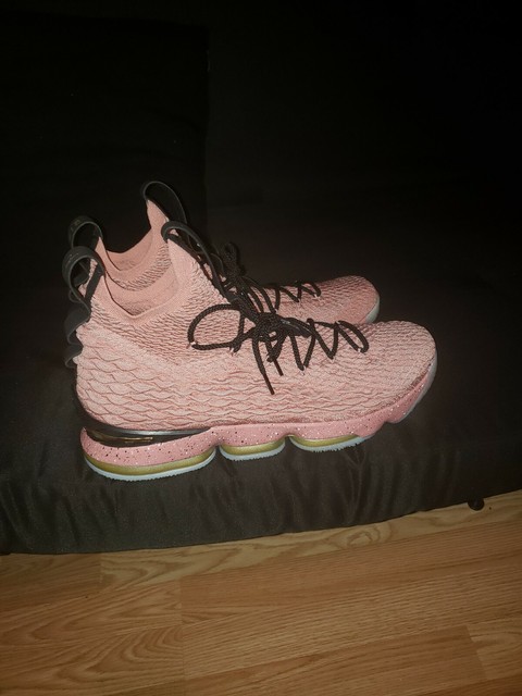 nike lebron xv hollywood