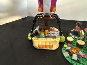 LEGO FRIENDS: Heartlake Hot Air Balloon (41097) 99% Complete