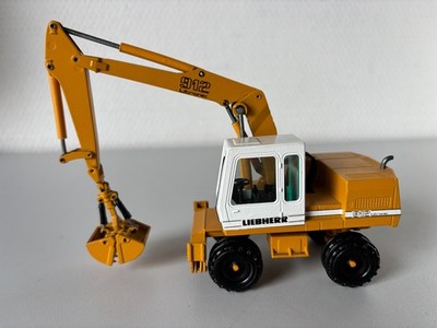 Liebherr A921 Litronic Mobilbagger mit Greifer  Conrad #  1:50