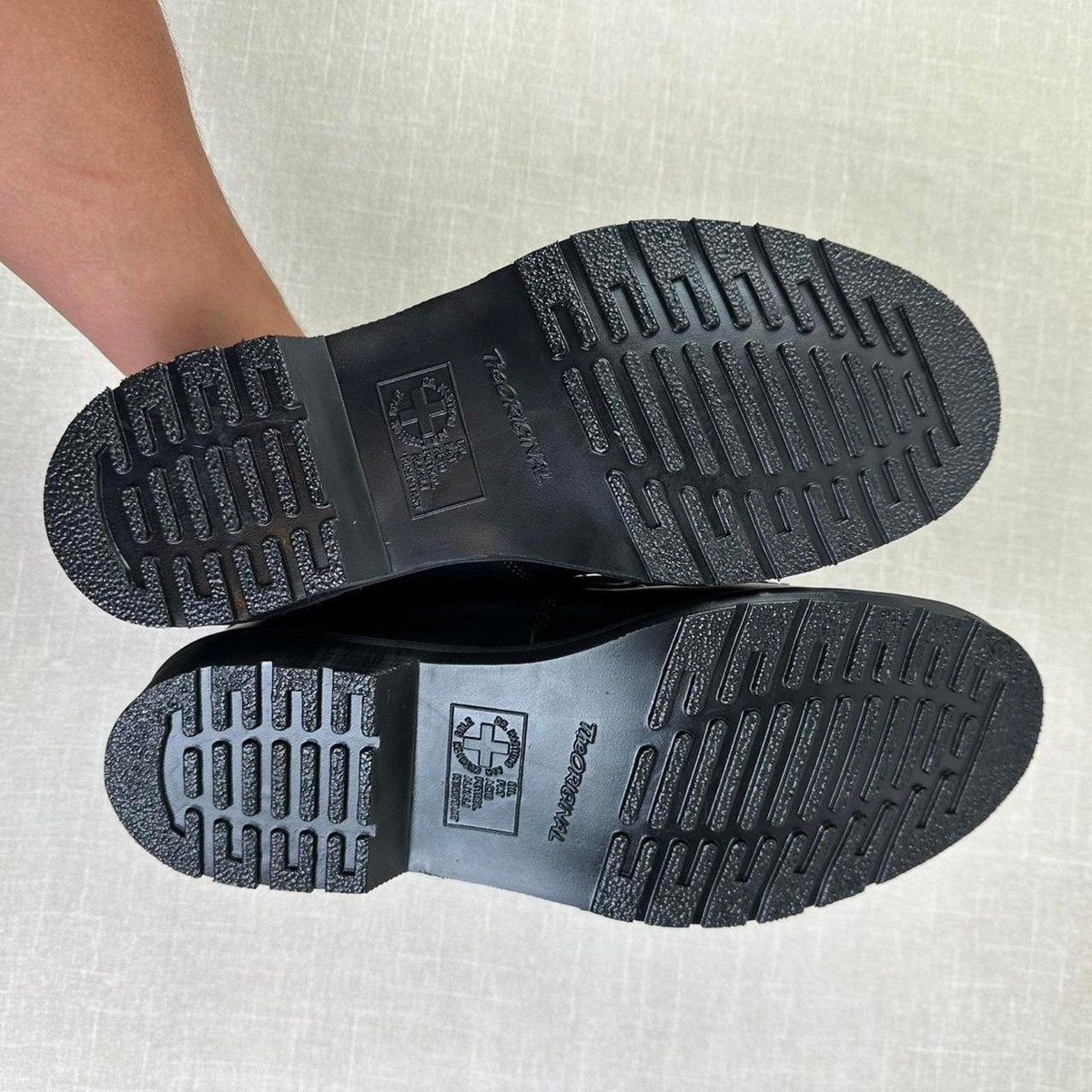 ? Supreme x Dr. Martens Studded Penton Loafer \
