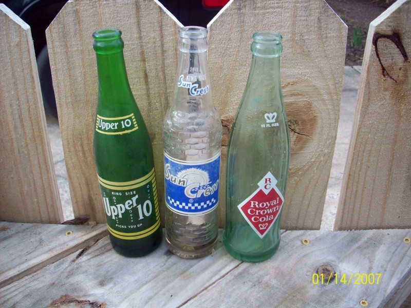 LOT BOTTLES. NEHI UPPER 10, SUN CREST, ROYAL CROWN COLA.  NO NICKS.  VGC