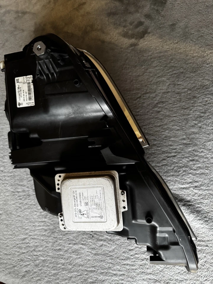 ¡COMO NUEVO! Faro derecho oculto sedán Mercedes Benz Clase E W212 2010-2013 OEM Foto 4 de 4