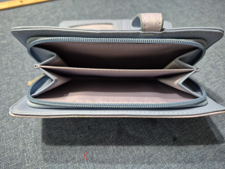 Carteira feminina de couro sintético Shag Wear Canada 7 X 4, flores e pássaros - Imagem 4 de 4