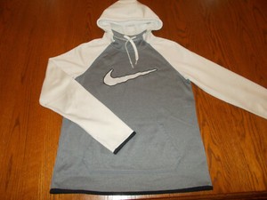 Nike Therma-fit Cinza E Branco Moletom Com Capuz Feminino Pequeno Excelente Estado | eBay