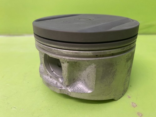 Yamaha NOS. TTTR250, TT250R .PISTON (STANDARD). PART NO 4GY-11631-00-C0 - Picture 3 of 6