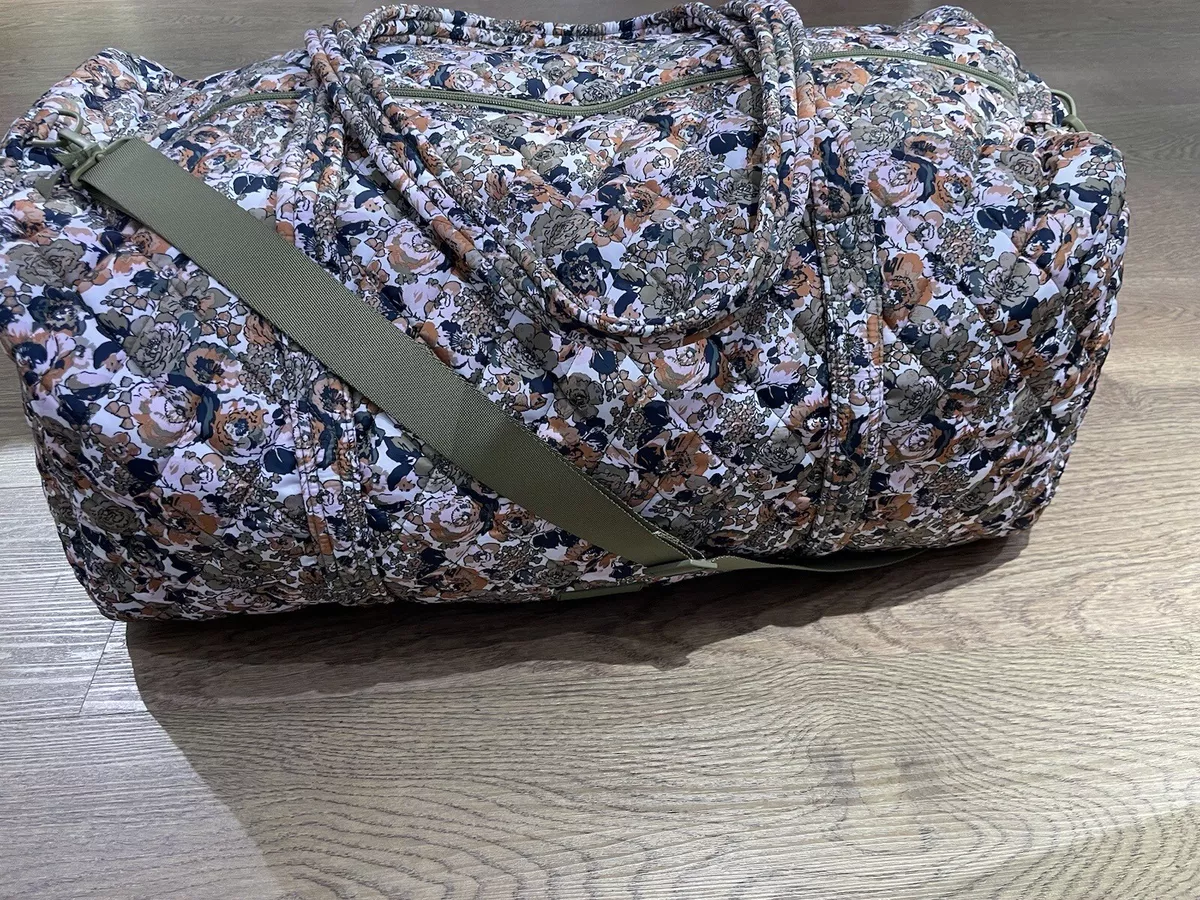 Vera Bradley PETITE EXUBERANT FLORAL SAGE Ultralight XL Large Traveler Duffel