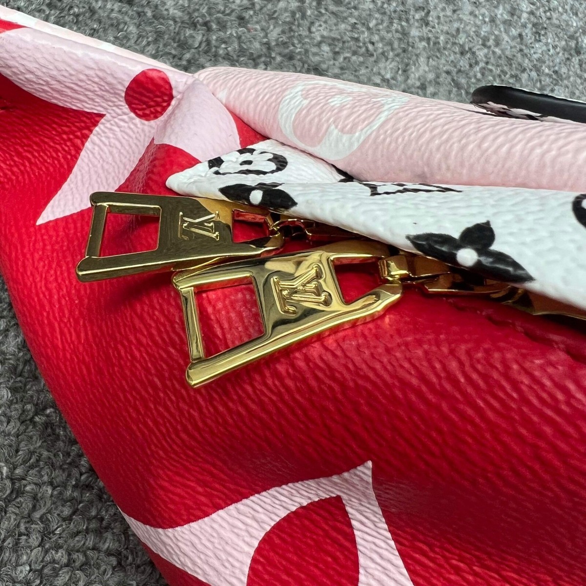 LOUIS VUITTON Monogram Giant Bumbag Rouge | eBay