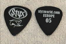 STYX TOMMY SHAW SIGNATURE GUITAR PICK EUROPE 05 2005 CONCERT TOUR STAGE PLECTRUM