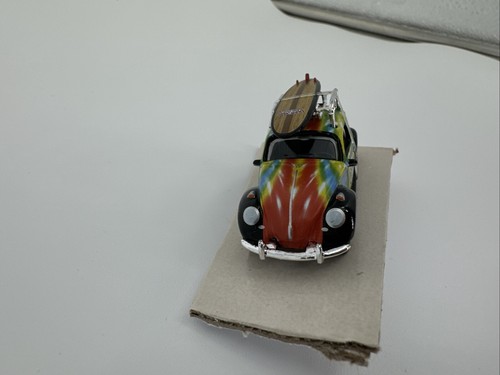 Greenlight Ron Jon Surf Shop Volkswagen Beetle VW tie-dyed - Picture 3 of 8