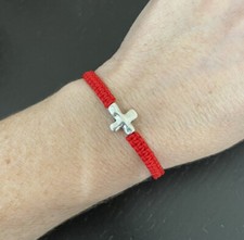 Pulsera Roja de proteccion con dije de Cruz para la proteccion Divina