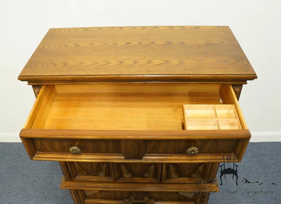 THOMASVILLE FURNITURE Valverde Collection Spanish Mediterranean Style 42" Doo... - Image 2 of 4