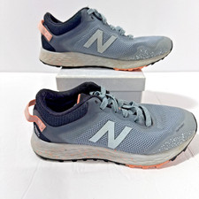 Zapatos New Balance Fresh Foam Arishi Gris Juvenil Talla 1.5 - Falta Plantilla Derecha